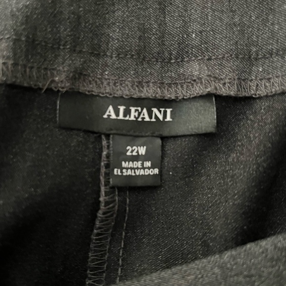 Dark charcoal gray Alfani pants size 22W - Picture 3 of 3